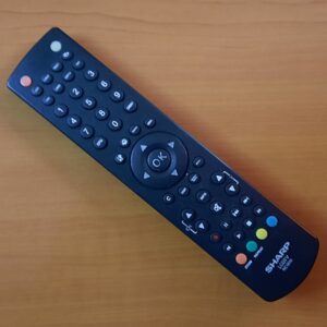 20221103_111439 Telecomandă RC1910 pentru tv SHARP LC-32LE510E