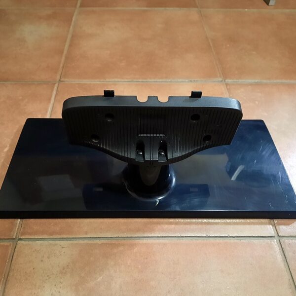 Stand pentru tv SAMSUNG UE32EH4003WXBT (BN63-09094X023)